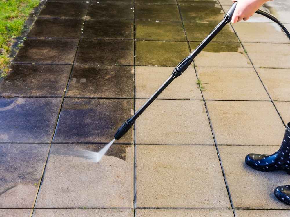 Expert Concrete Pressure Washing